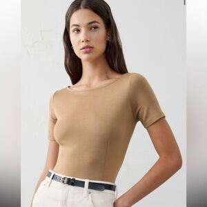 Banana Republic Soft Touch Seamed Top in Afternoon Latte Size XS